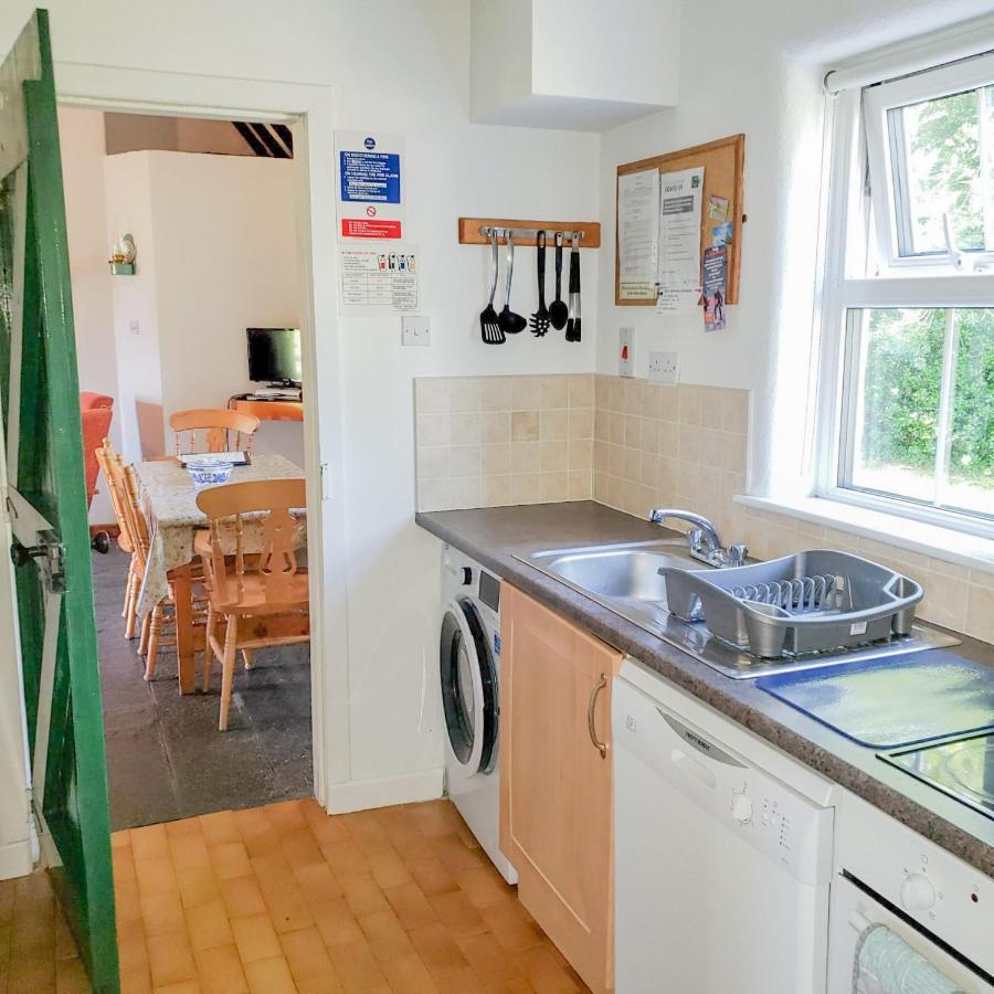 Louisburgh Cottages Екстериор снимка