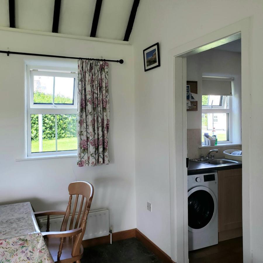 Louisburgh Cottages Екстериор снимка